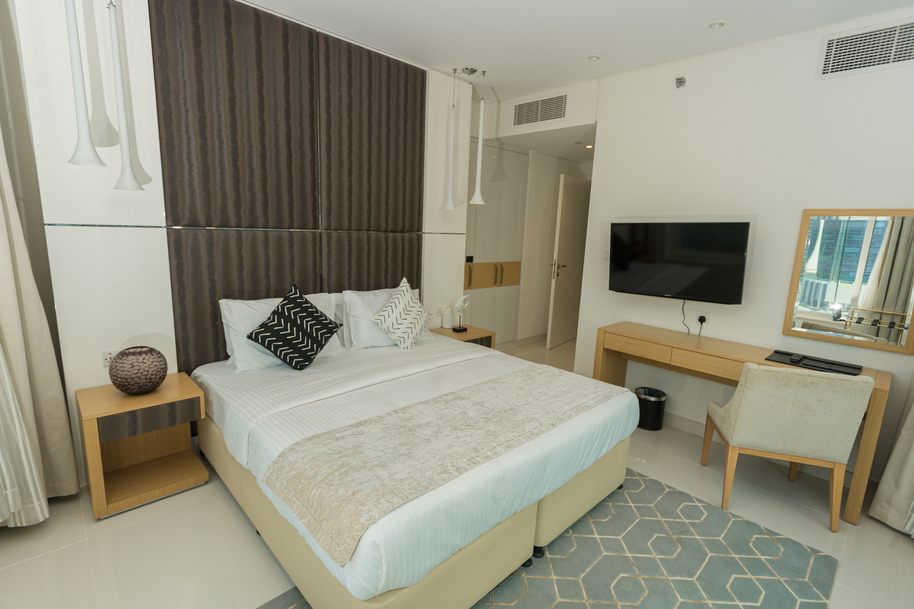 OSKENA Vacation Homes - Damac Maison Canal View