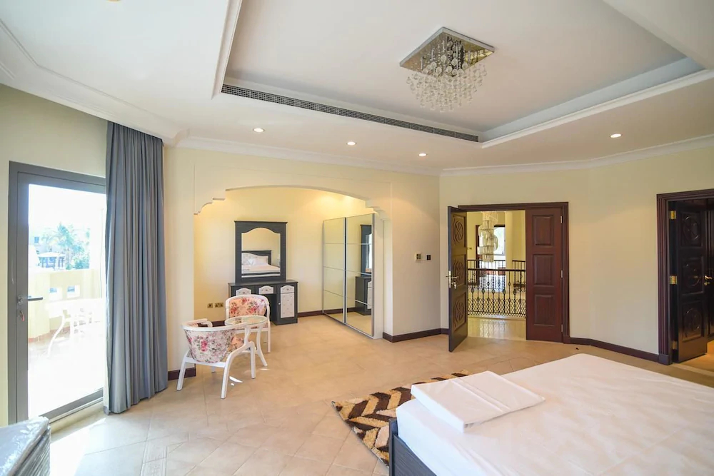 Palm Jumeirah Garden Beach Front Home