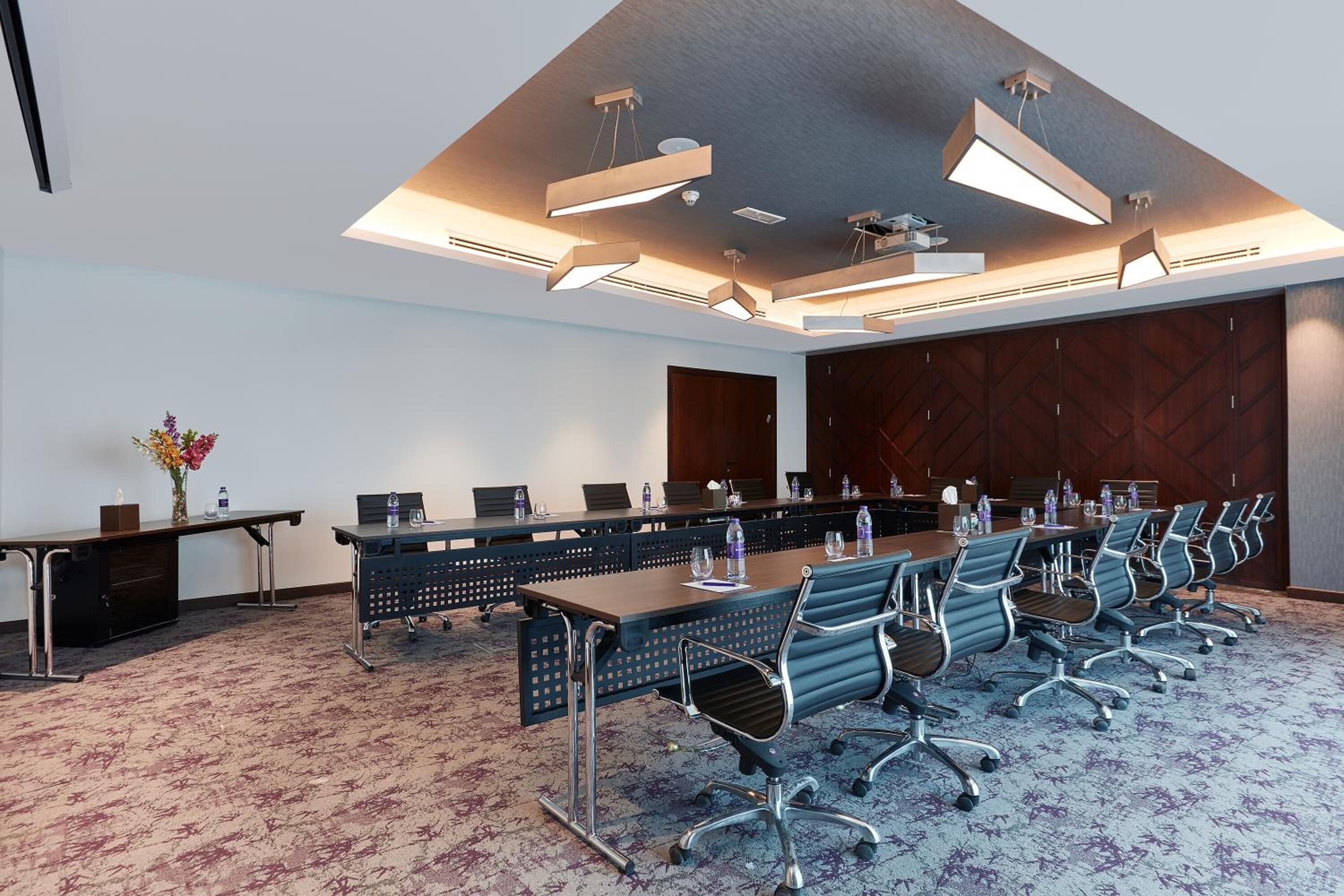 Park Regis Business Bay Hotel