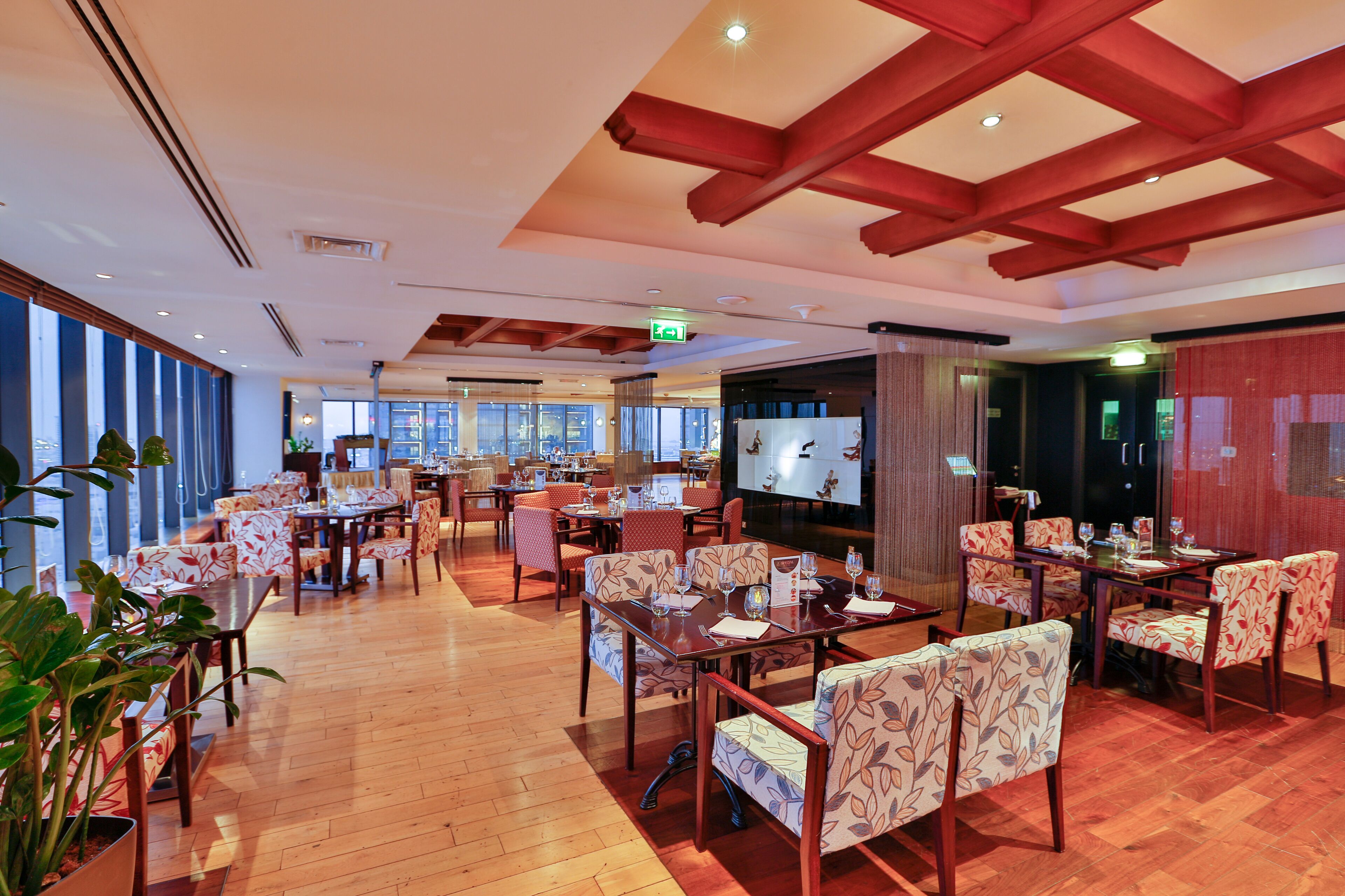 Park Regis Kris Kin Hotel