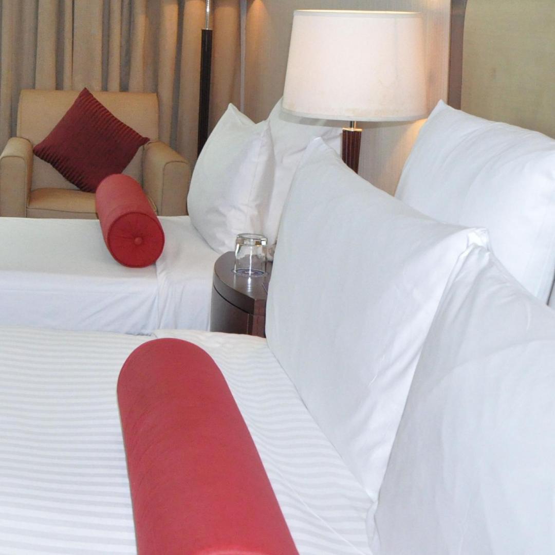 Park Regis Kris Kin Hotel