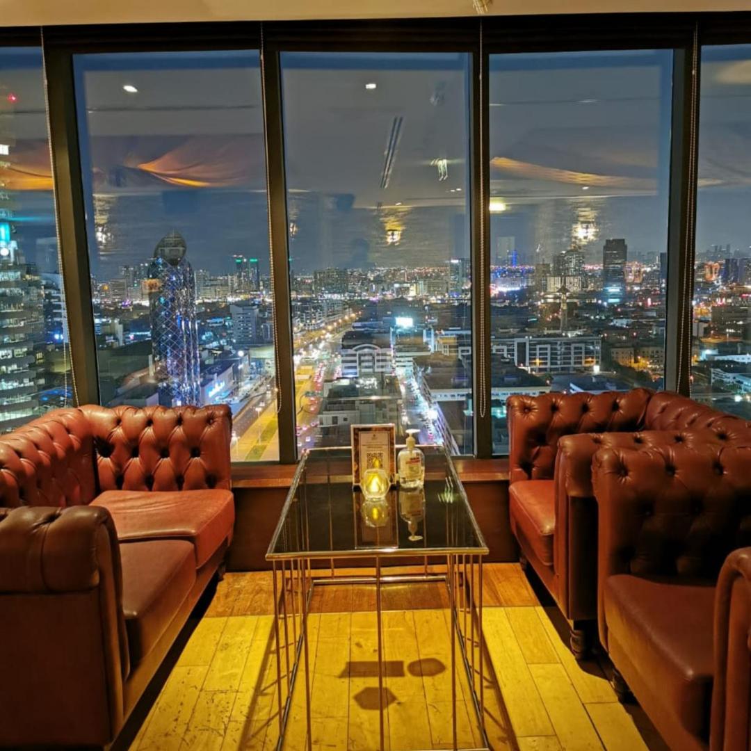 Park Regis Kris Kin Hotel