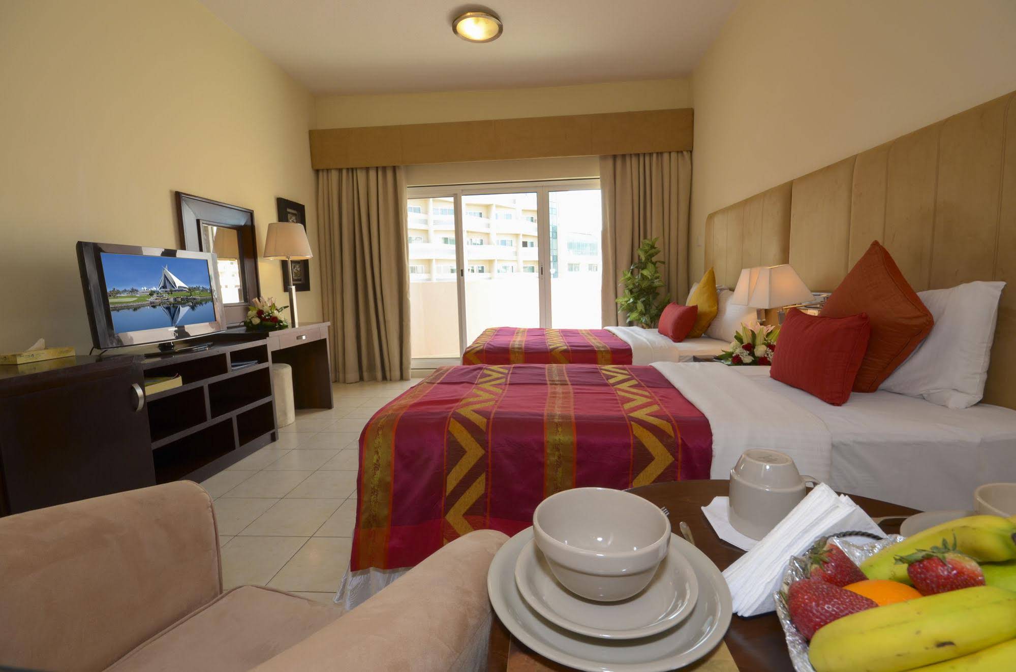 Parkside Suites - Discovery Gardens