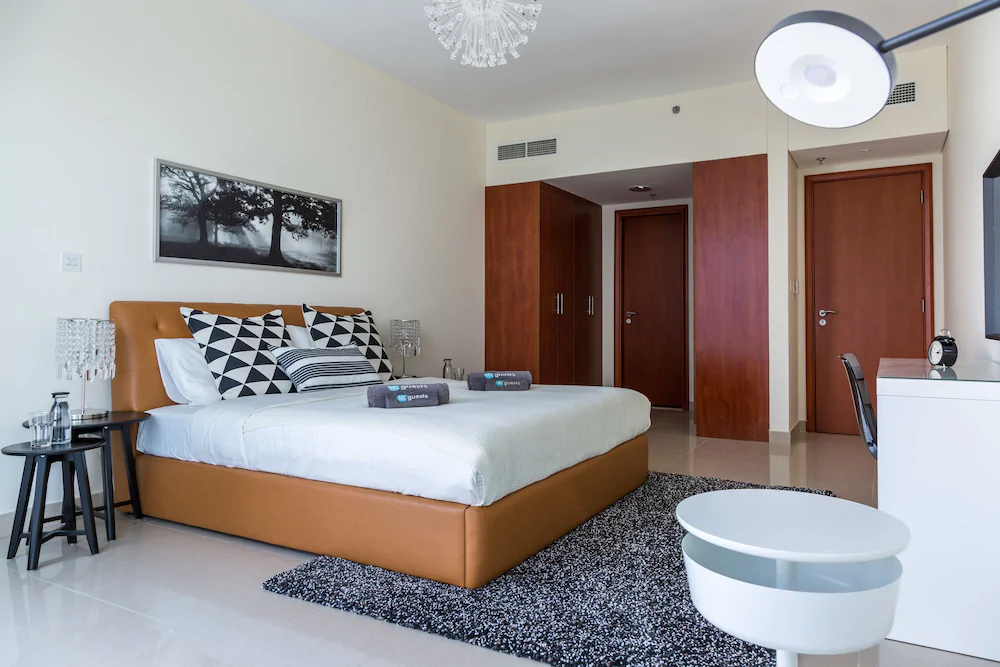 Park Tower by HiGuests Vacation Homes