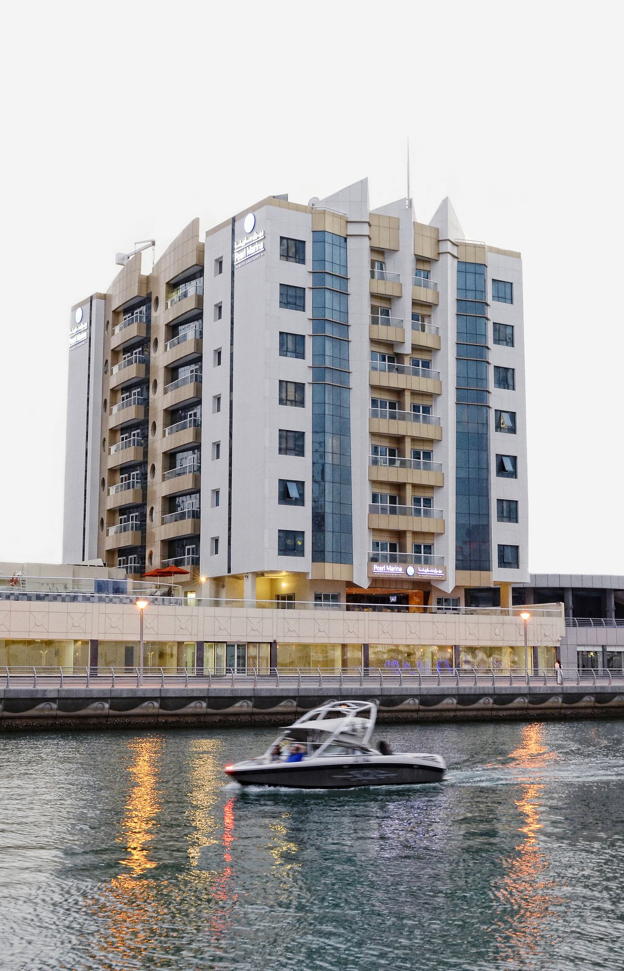Pearl Marina Hotel Apartments
