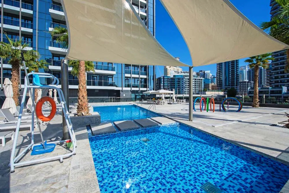 Pelican Stay Full Marina And Pool View