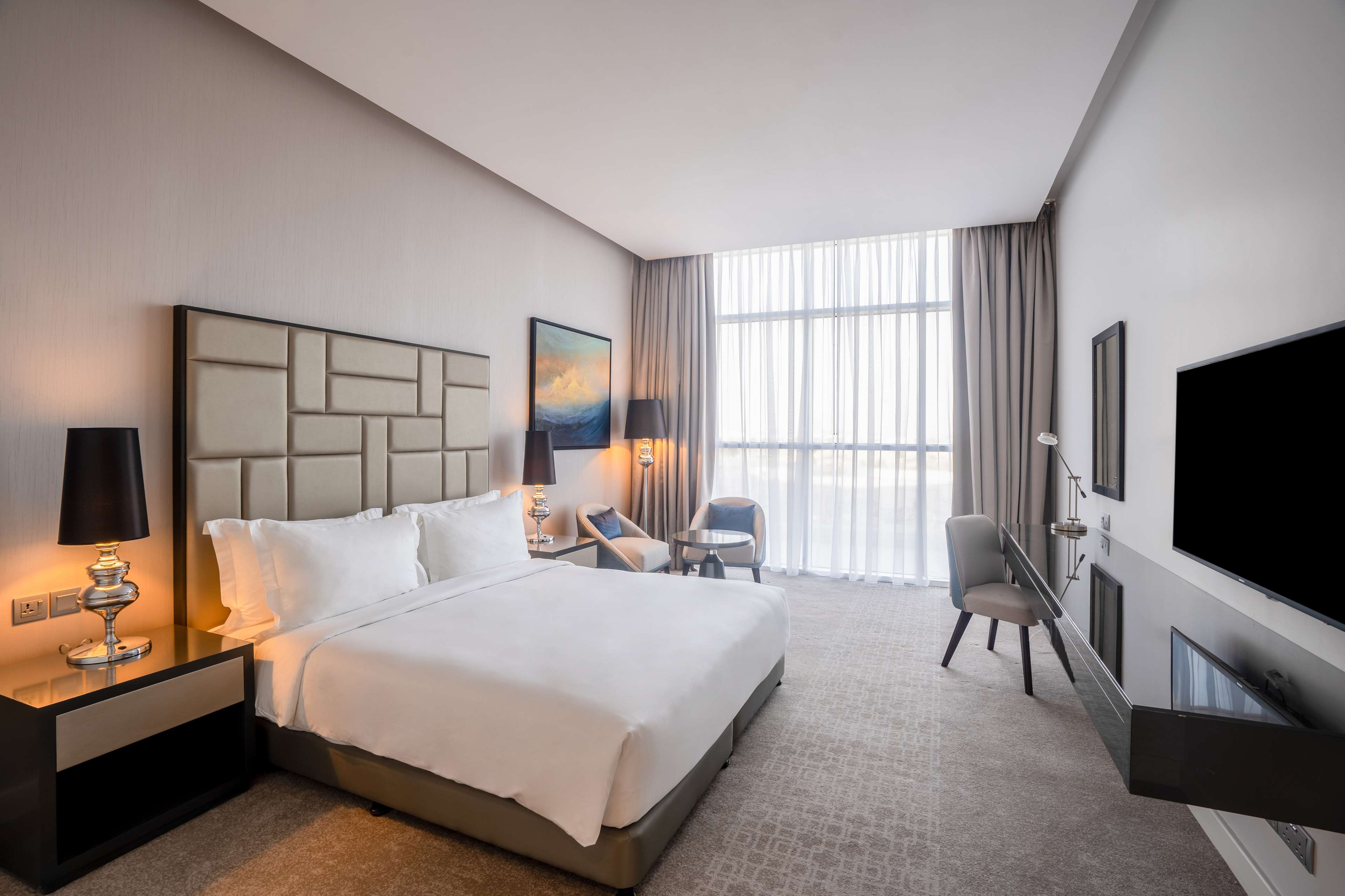Radisson Hotel Dubai DAMAC Hills