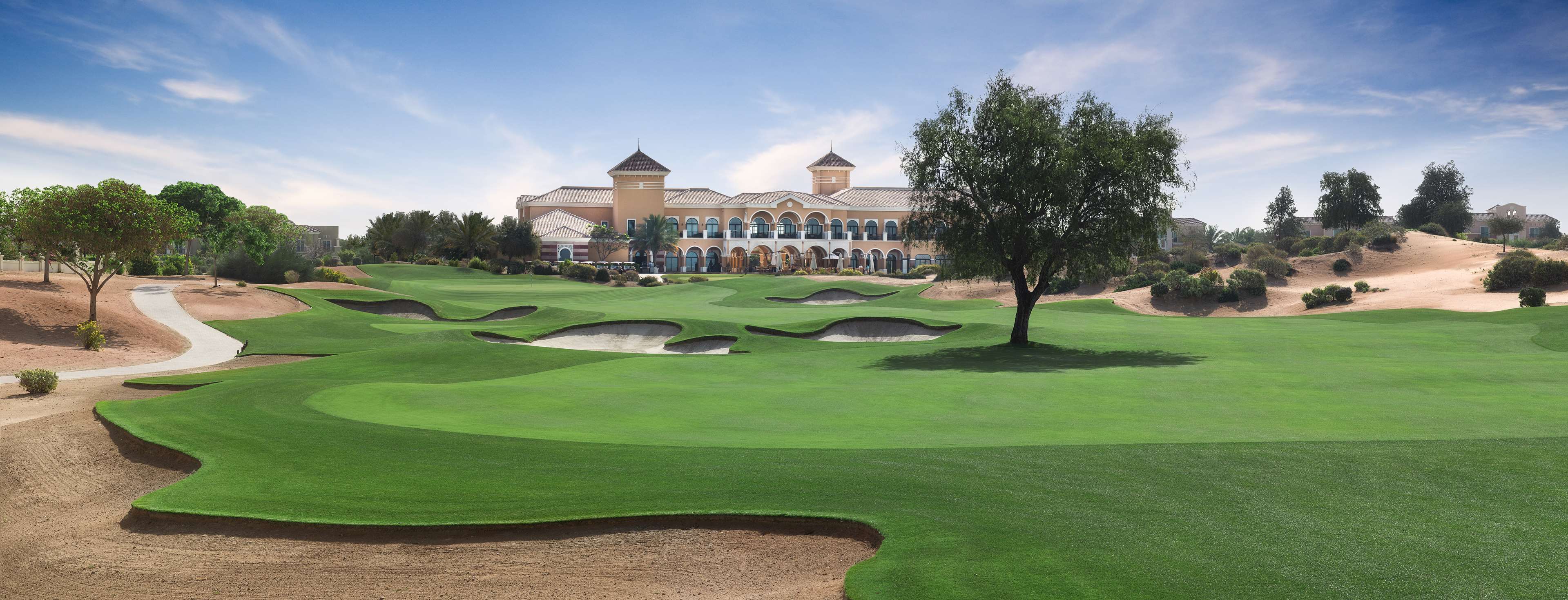 Radisson Hotel Dubai DAMAC Hills