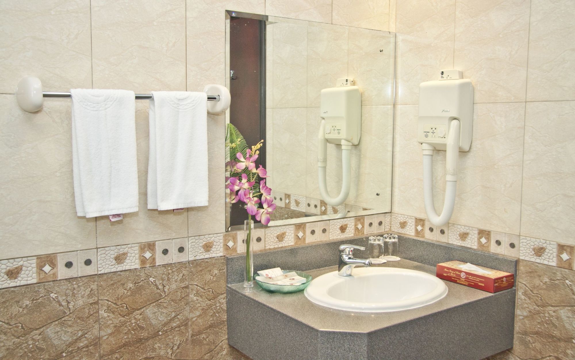 Regent Beach Resort