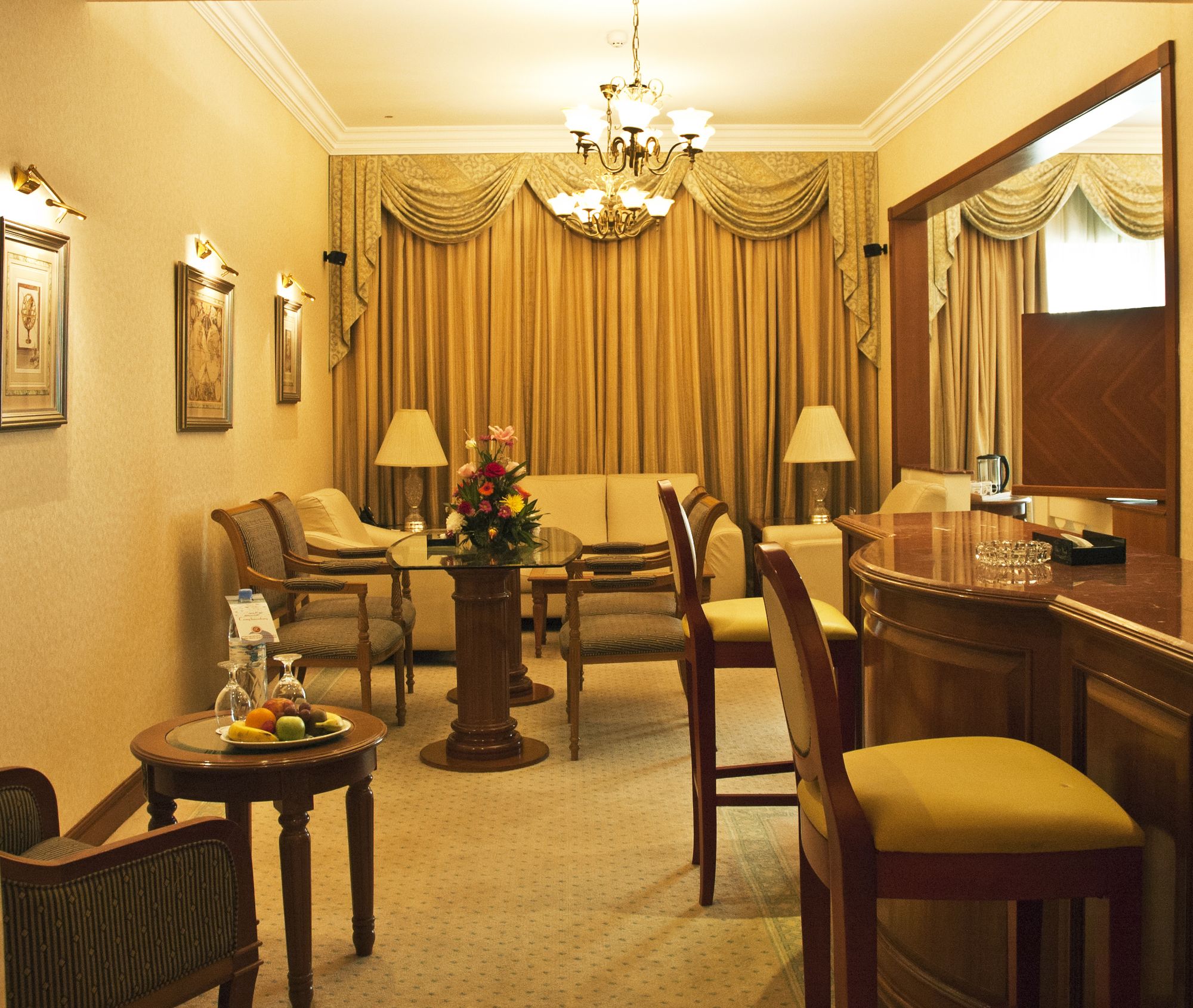 Regent Palace Hotel