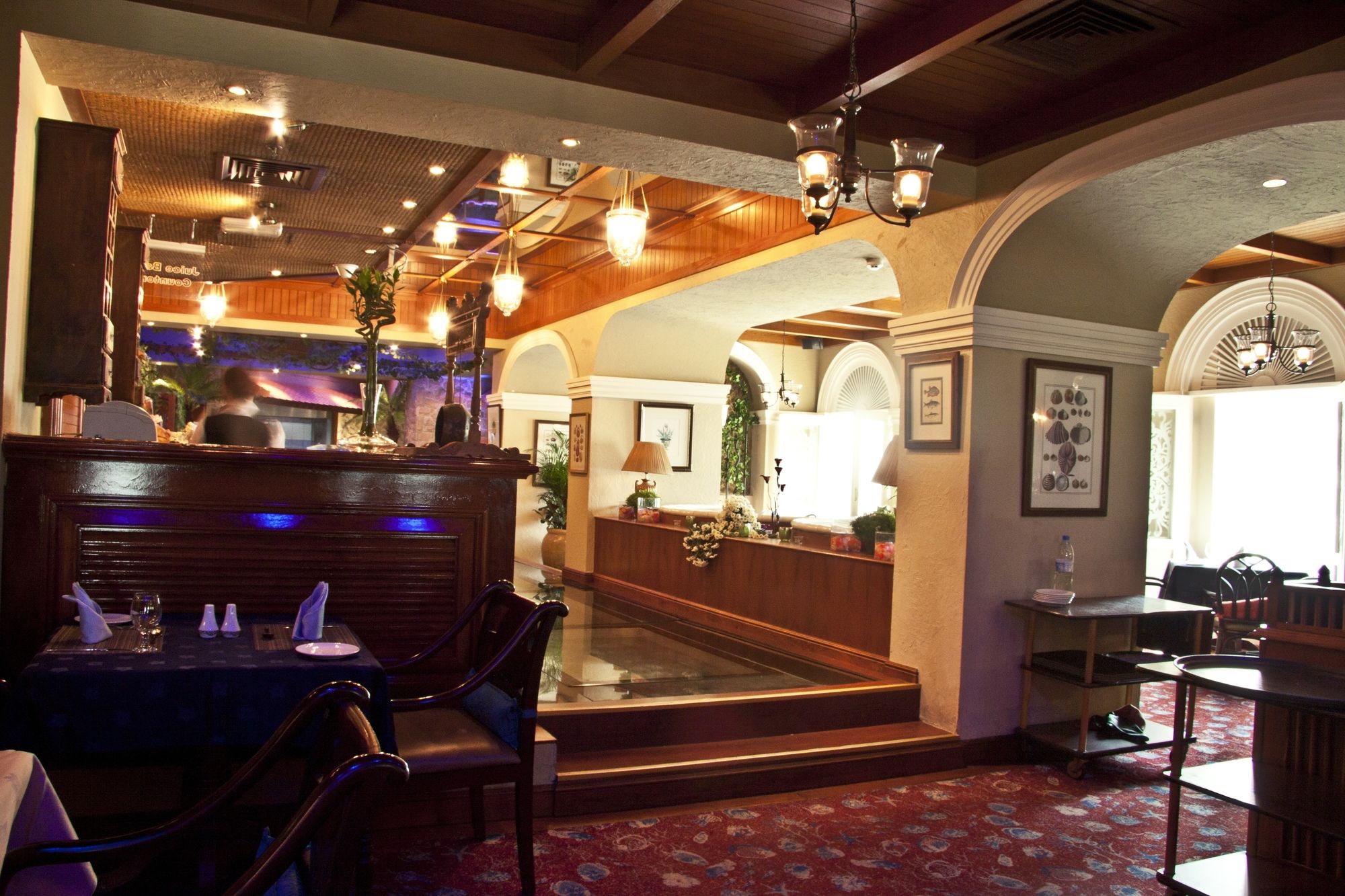 Regent Palace Hotel