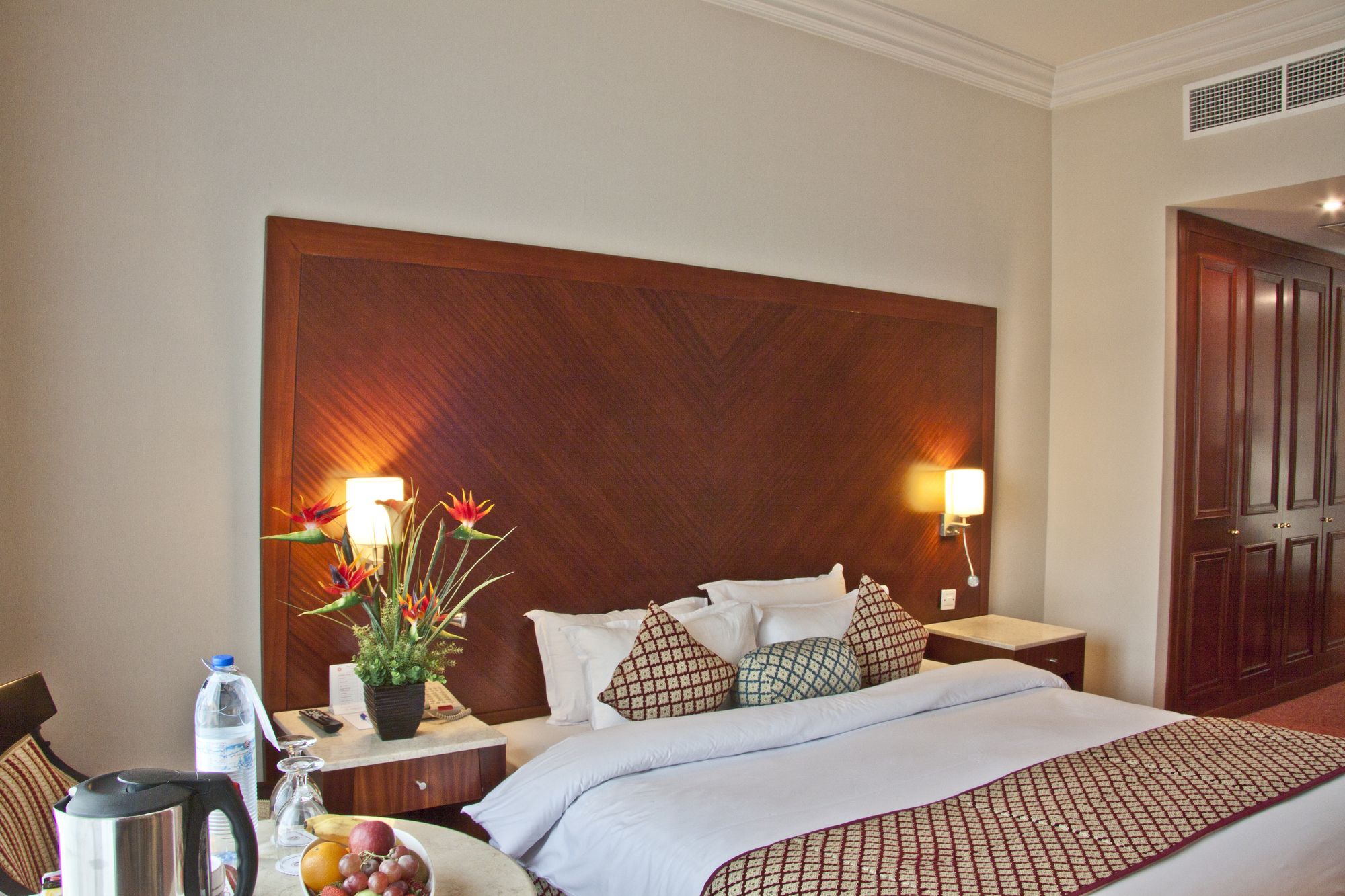 Regent Palace Hotel