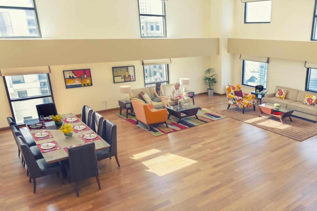Roda Amwaj Suites