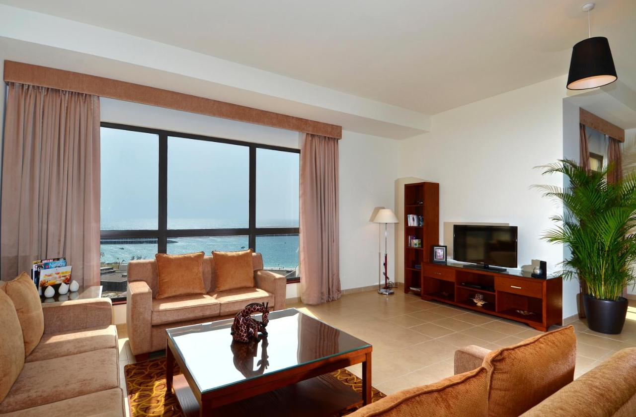Roda Amwaj Suites