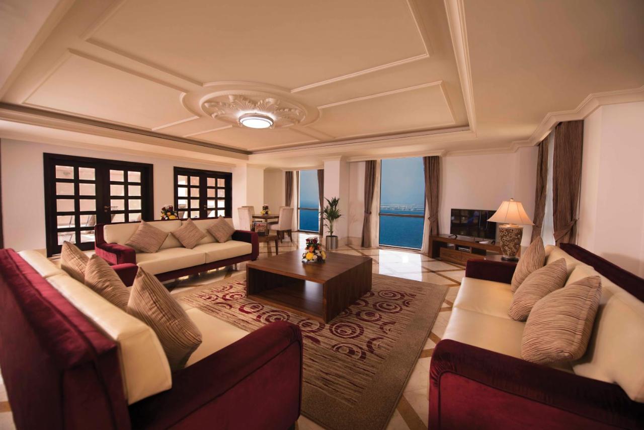 Roda Amwaj Suites