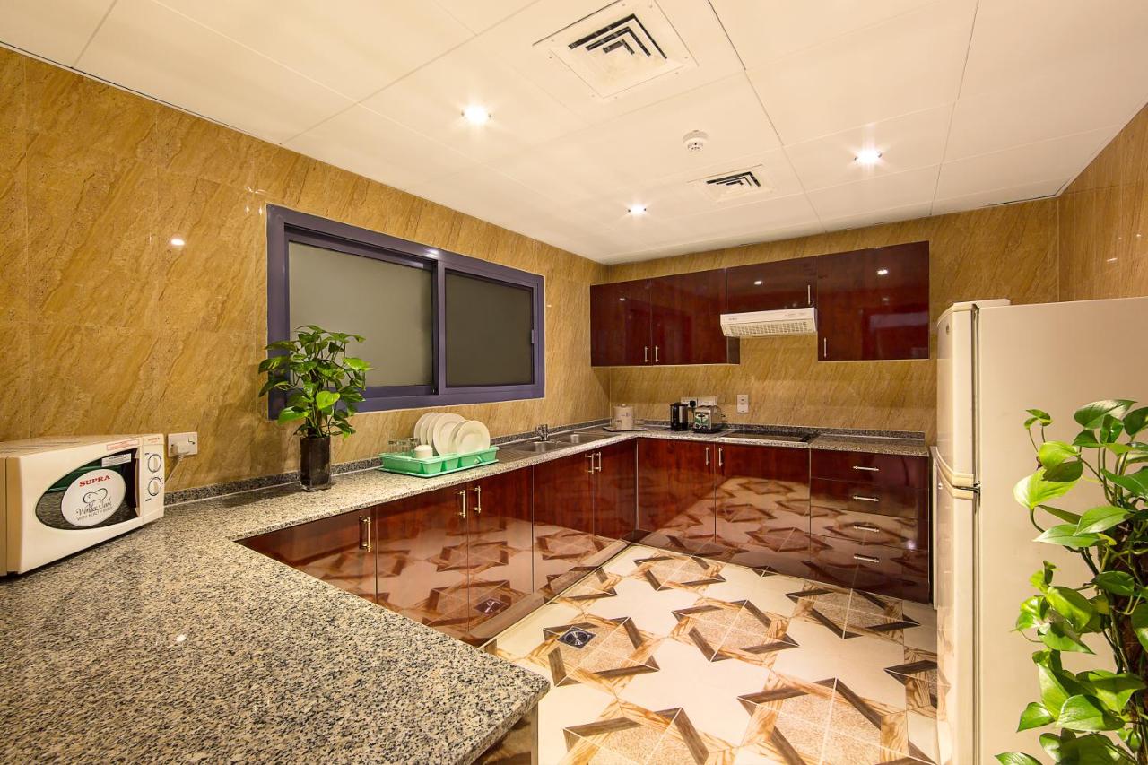 Rolla Residence