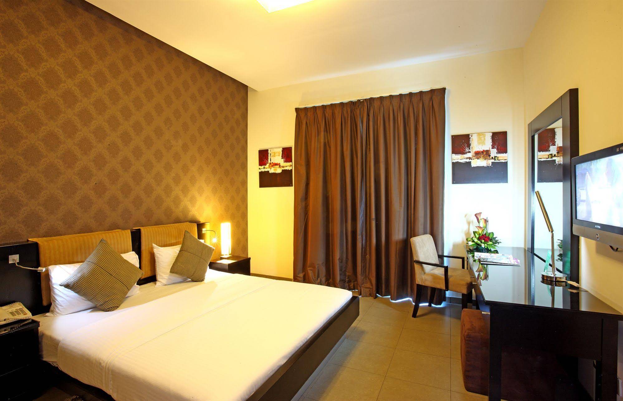 Royal Ascot Hotel Apartment