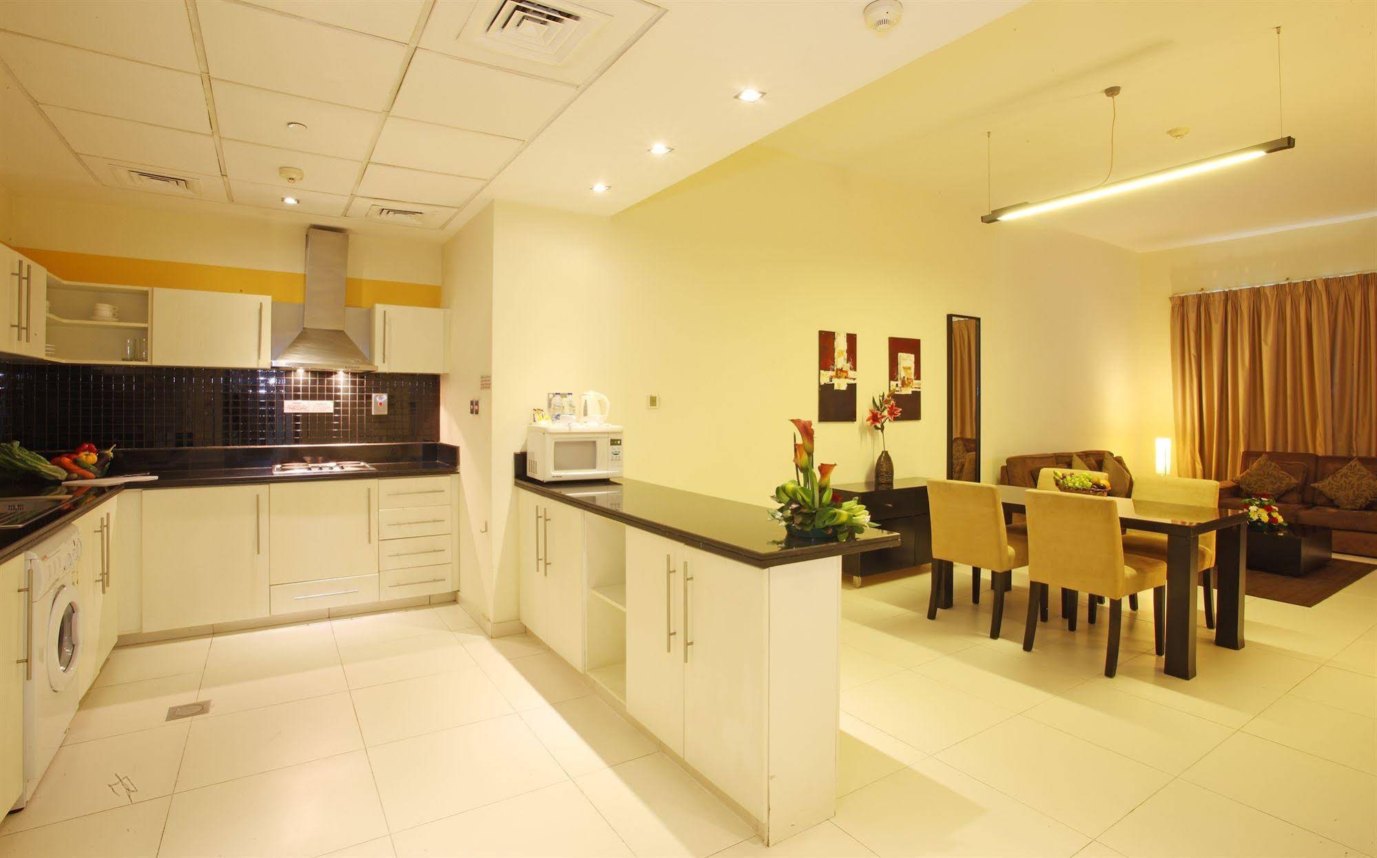 Royal Ascot Hotel Apartment