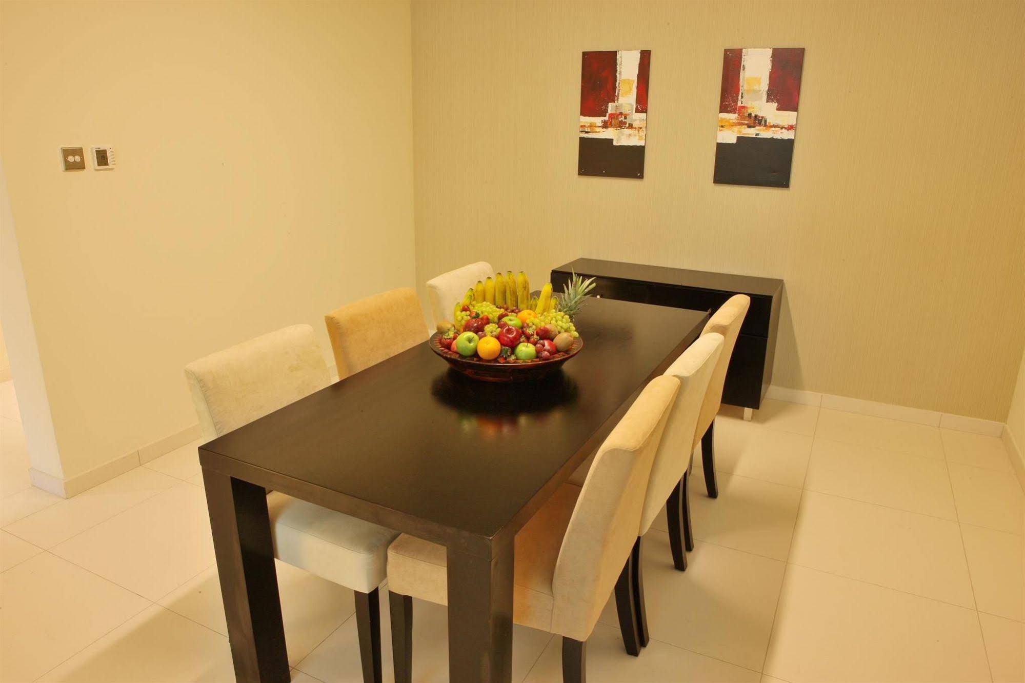 Royal Ascot Hotel Apartment