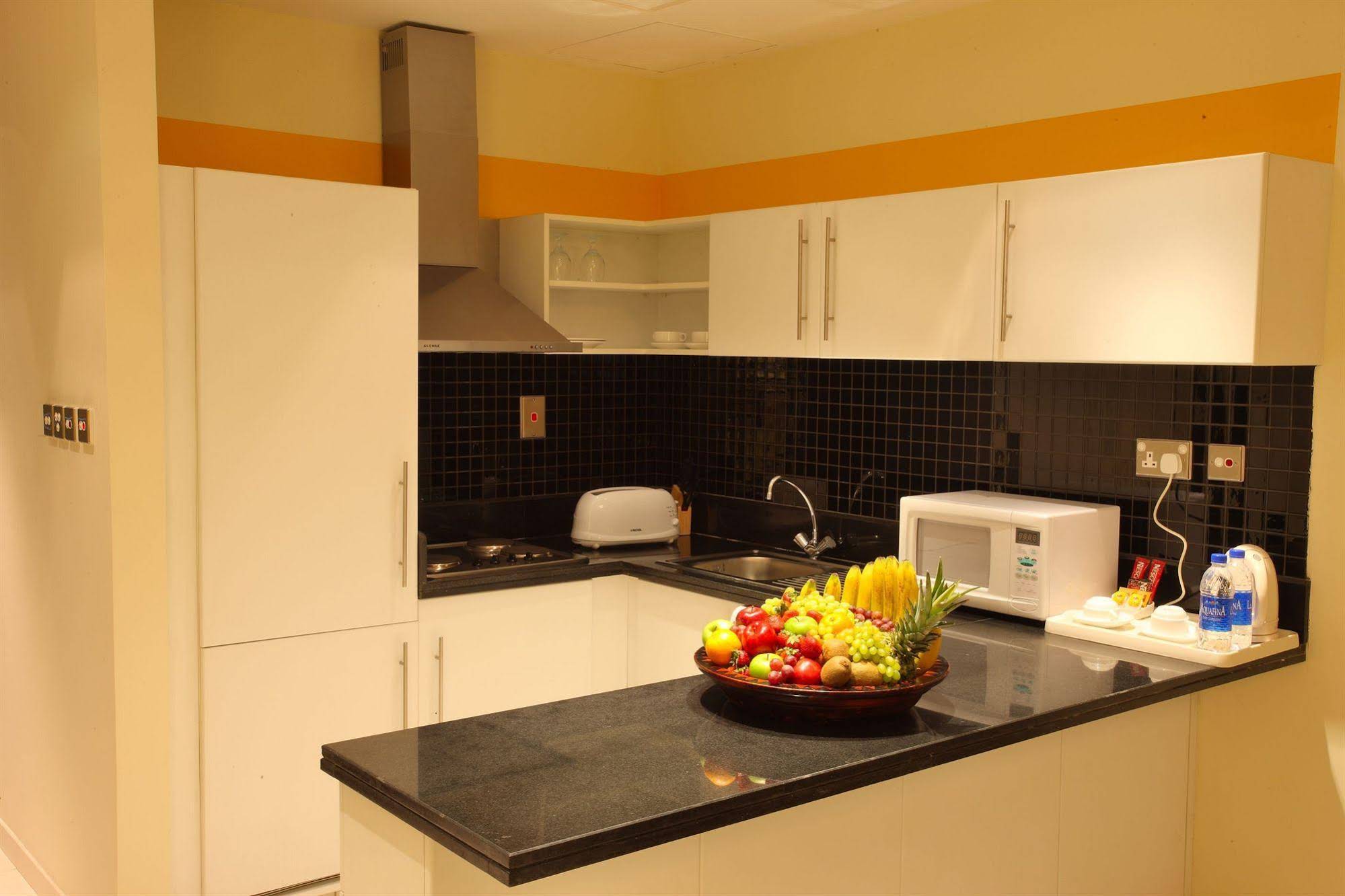 Royal Ascot Hotel Apartment