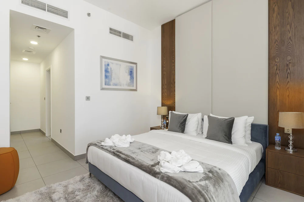 Royal Bay by Azizi by Luton Vacation Homes