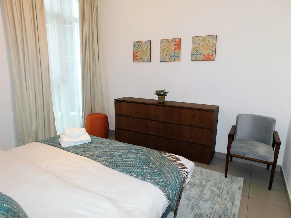 Royal Bay by Azizi by Luton Vacation Homes