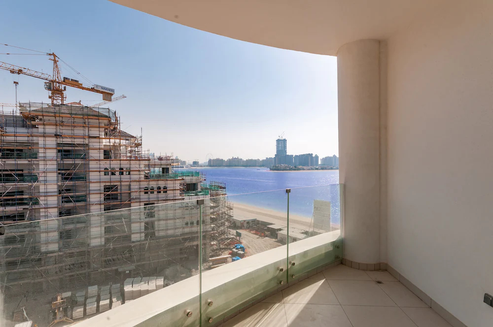 Royal Bay by Azizi by Luton Vacation Homes