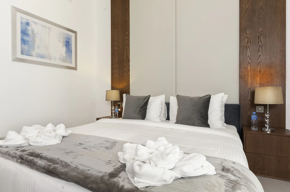 Royal Bay by Azizi by Luton Vacation Homes