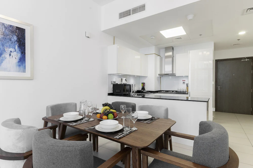Royal Bay by Azizi by Luton Vacation Homes