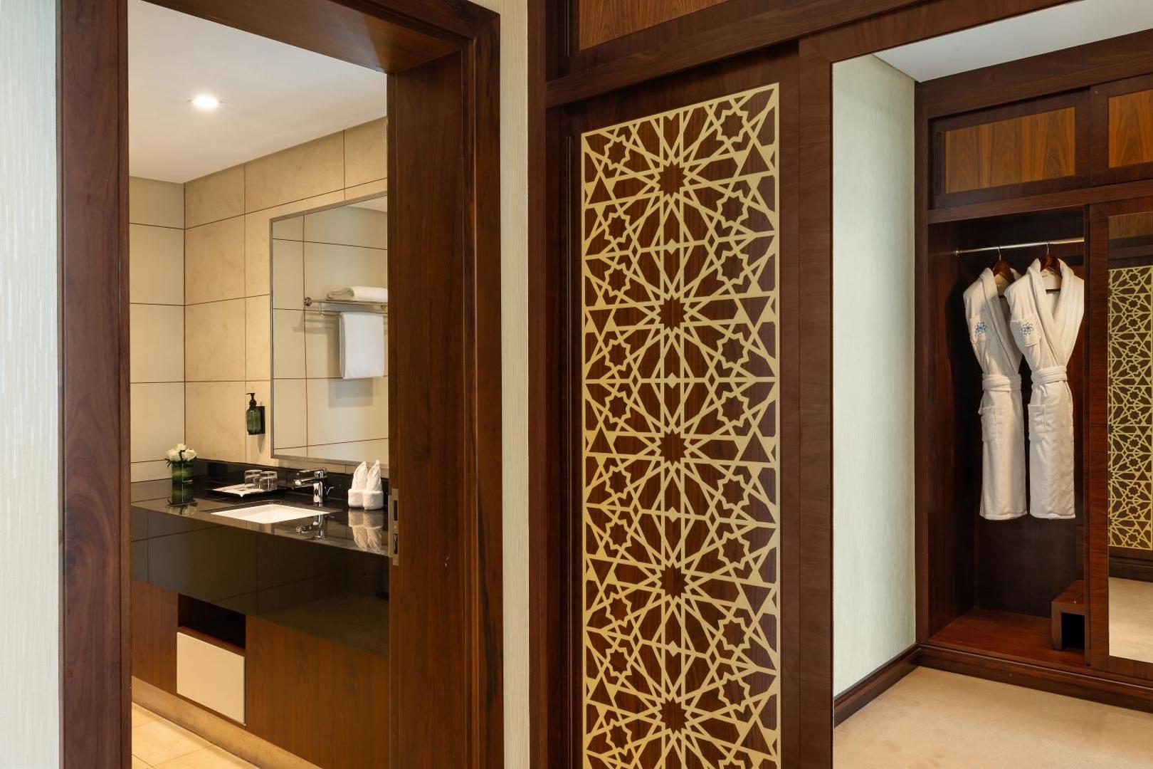 Royal Continental Suites