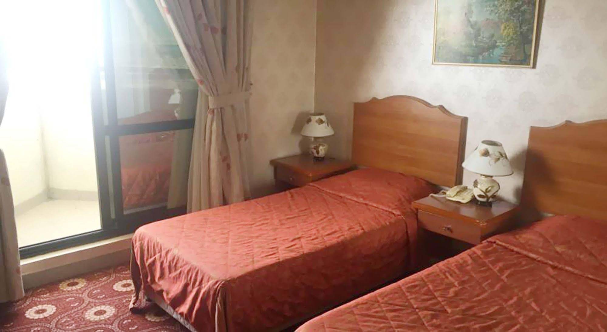 Royal Garden Hotel