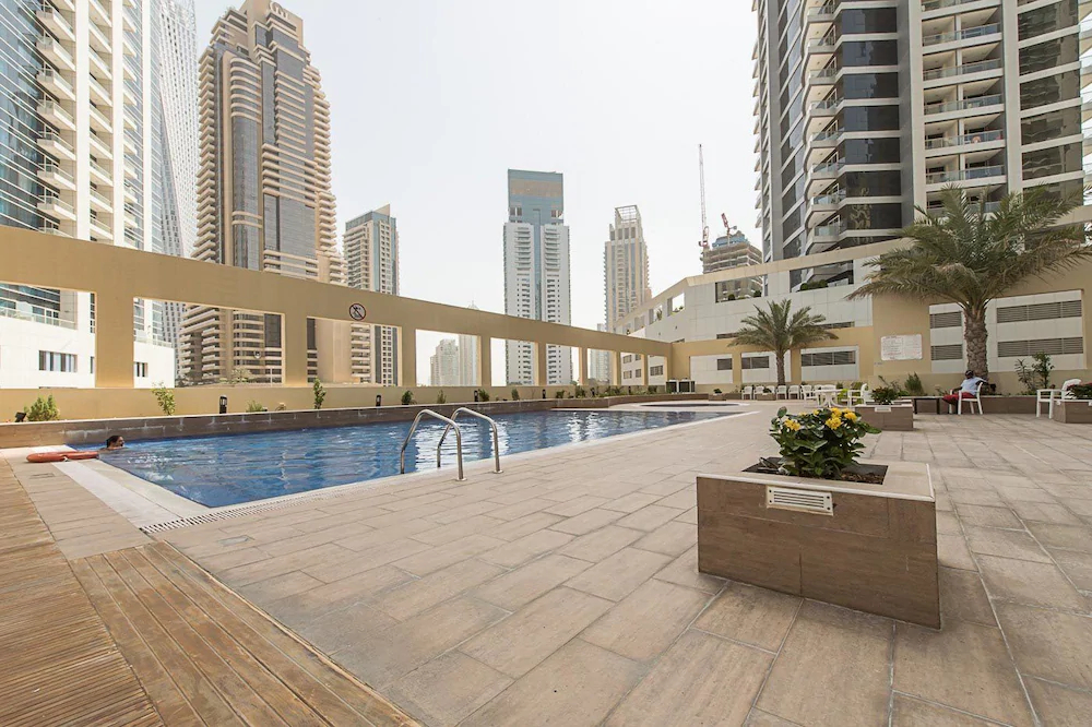 The Royal Oceanic by HiGuests Vacation Homes