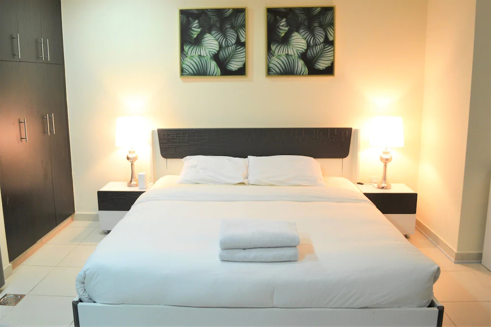 The Royal Oceanic by Ascapes Holiday Homes