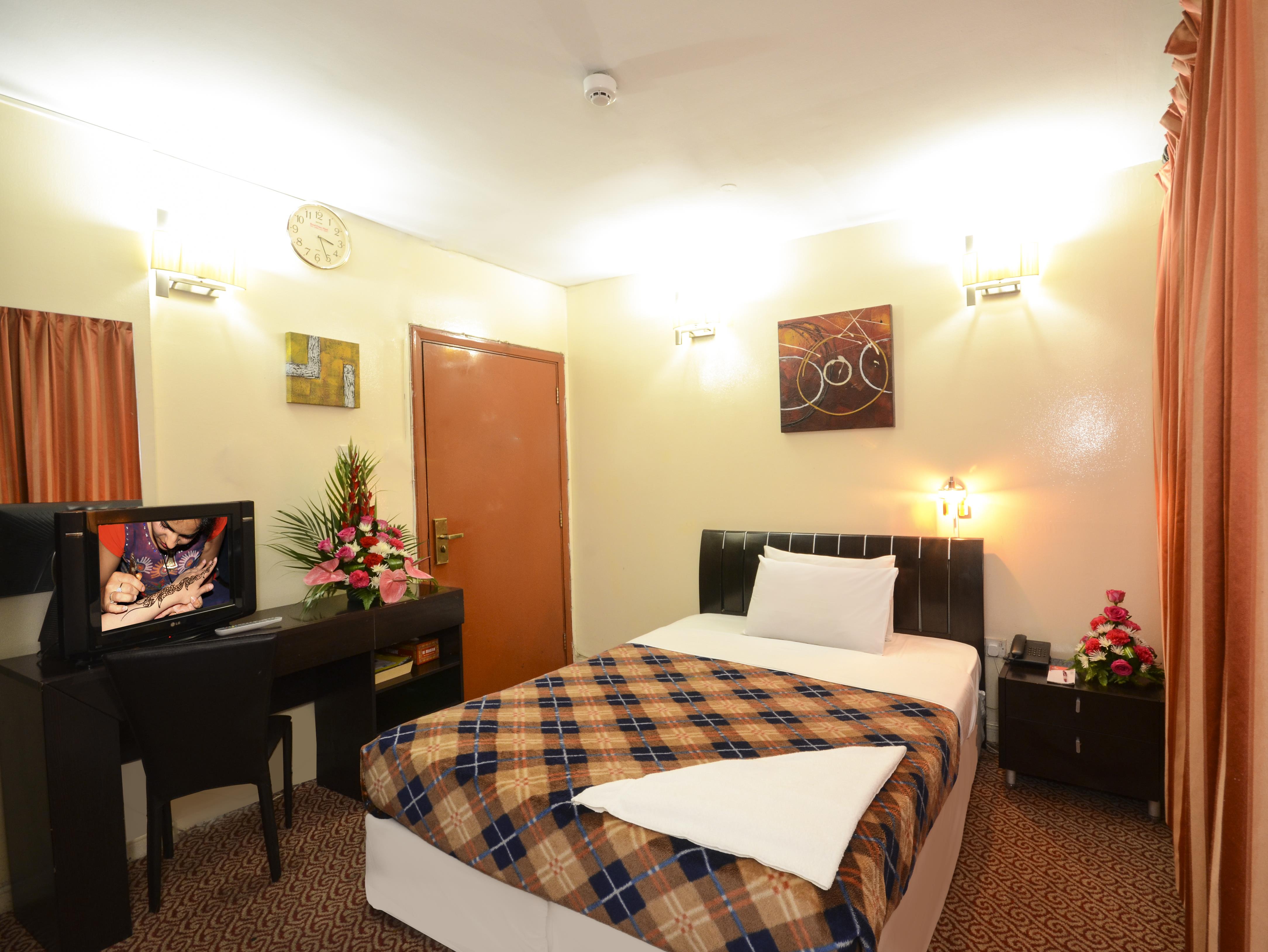 Royal Prince Hotel