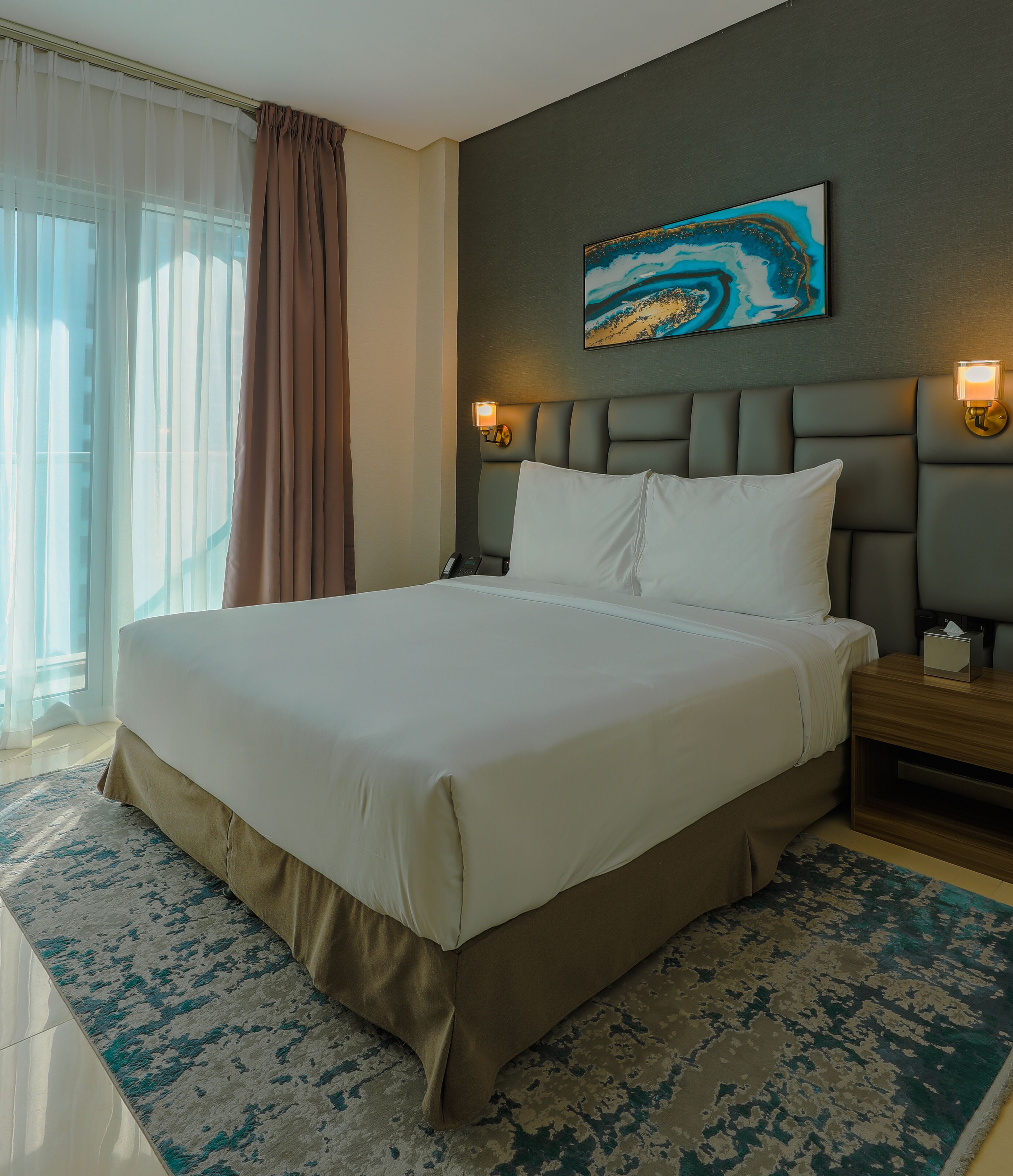 Royal Regency Suites