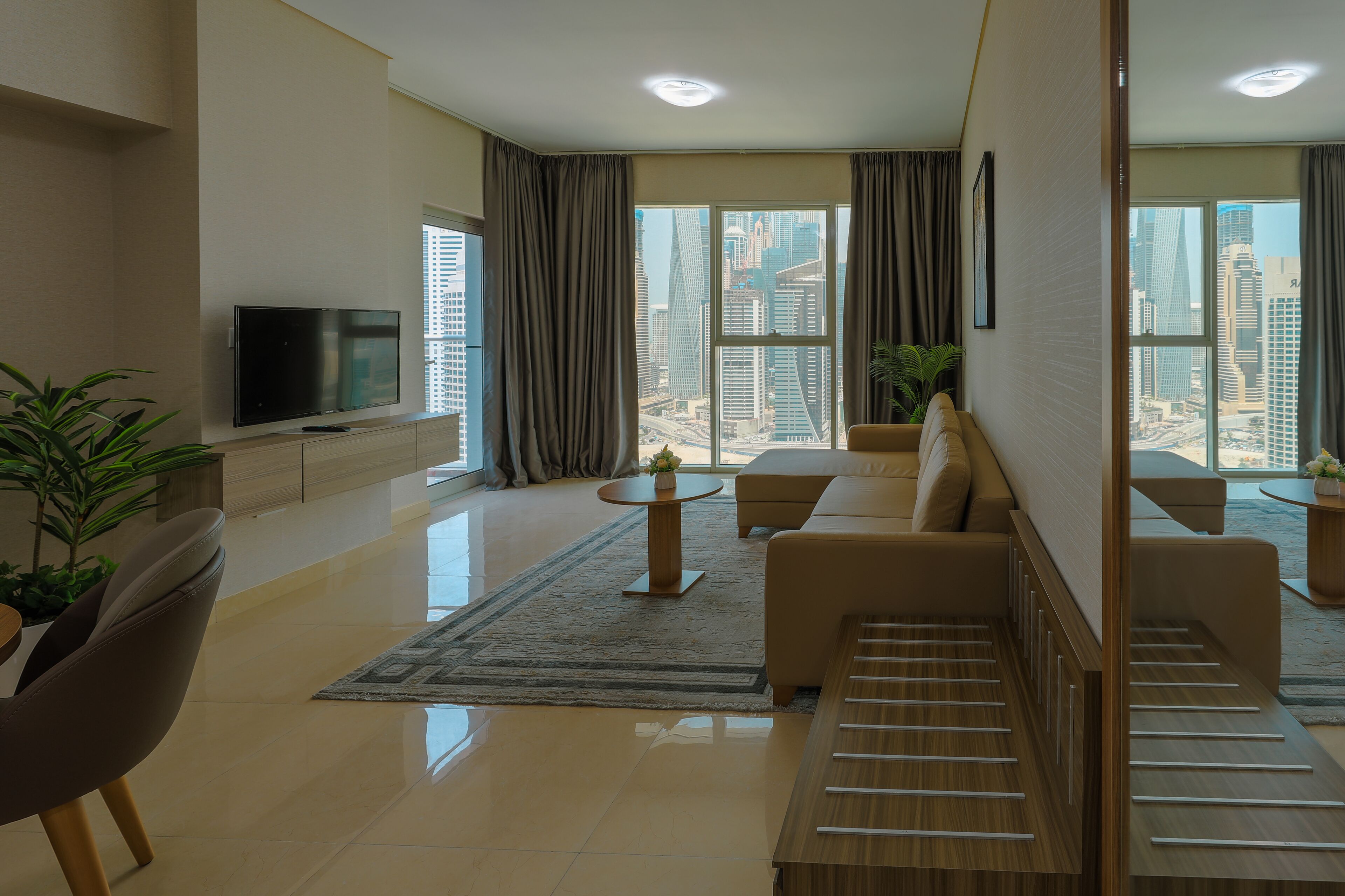 Royal Regency Suites