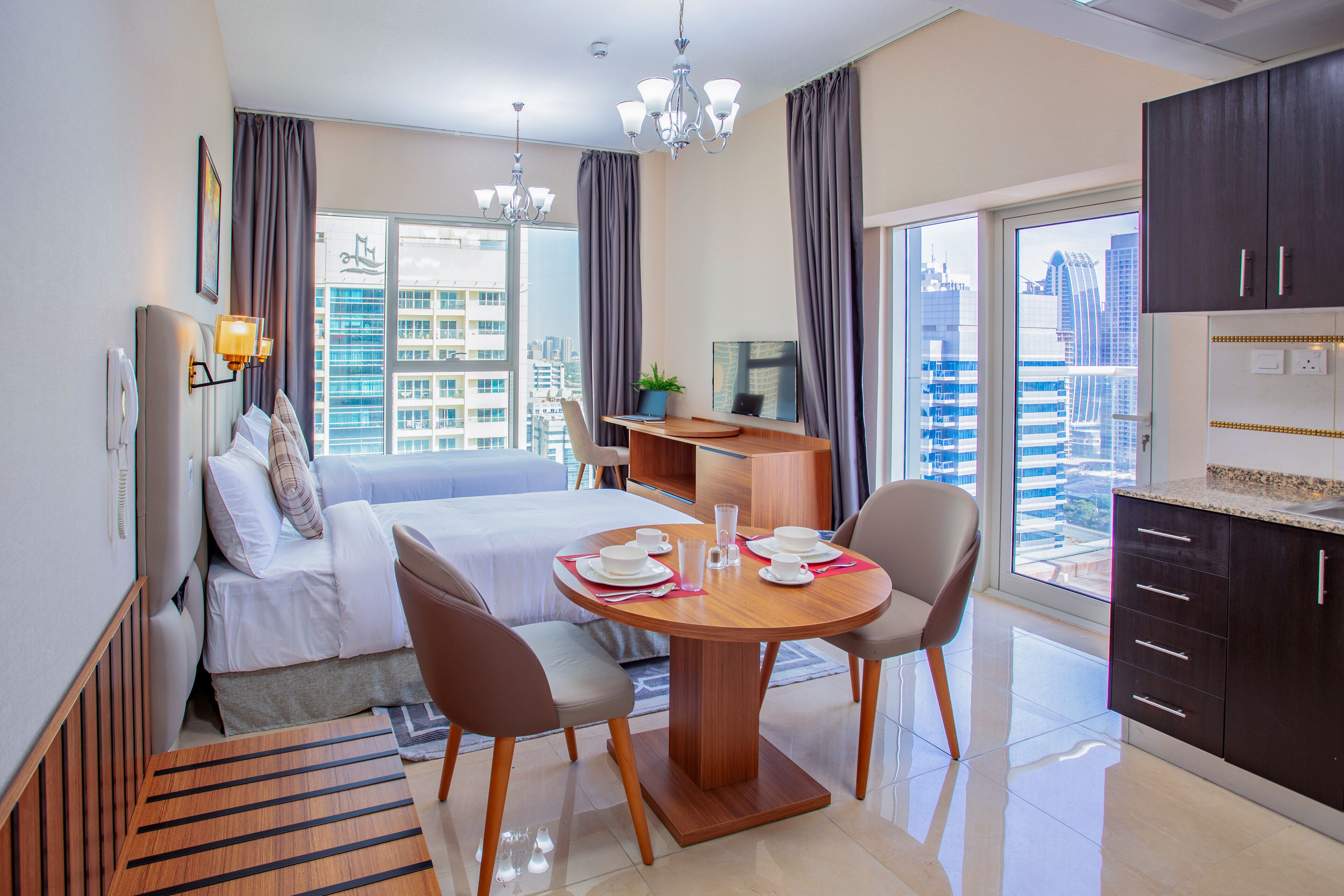Royal Regency Suites