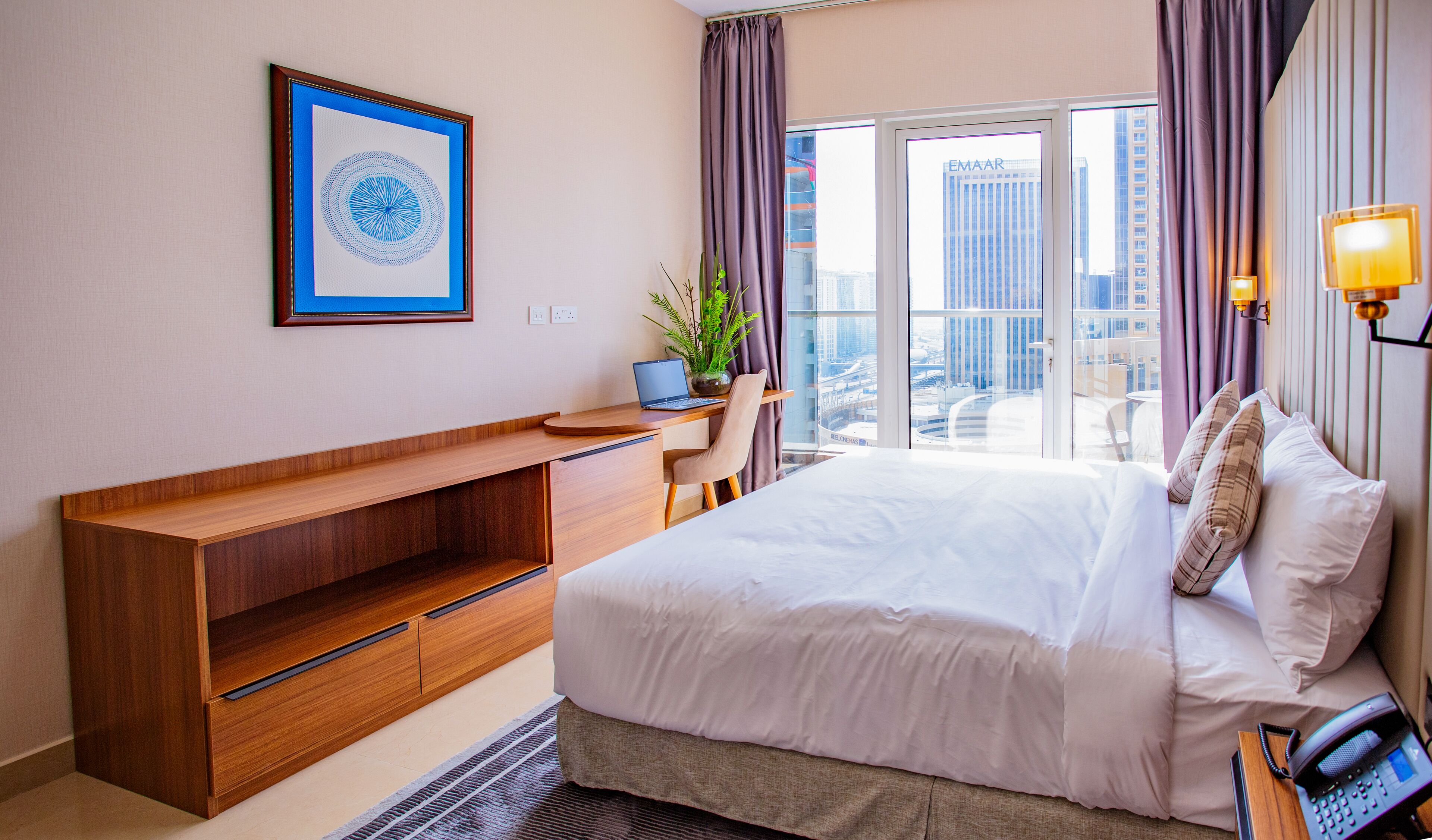 Royal Regency Suites