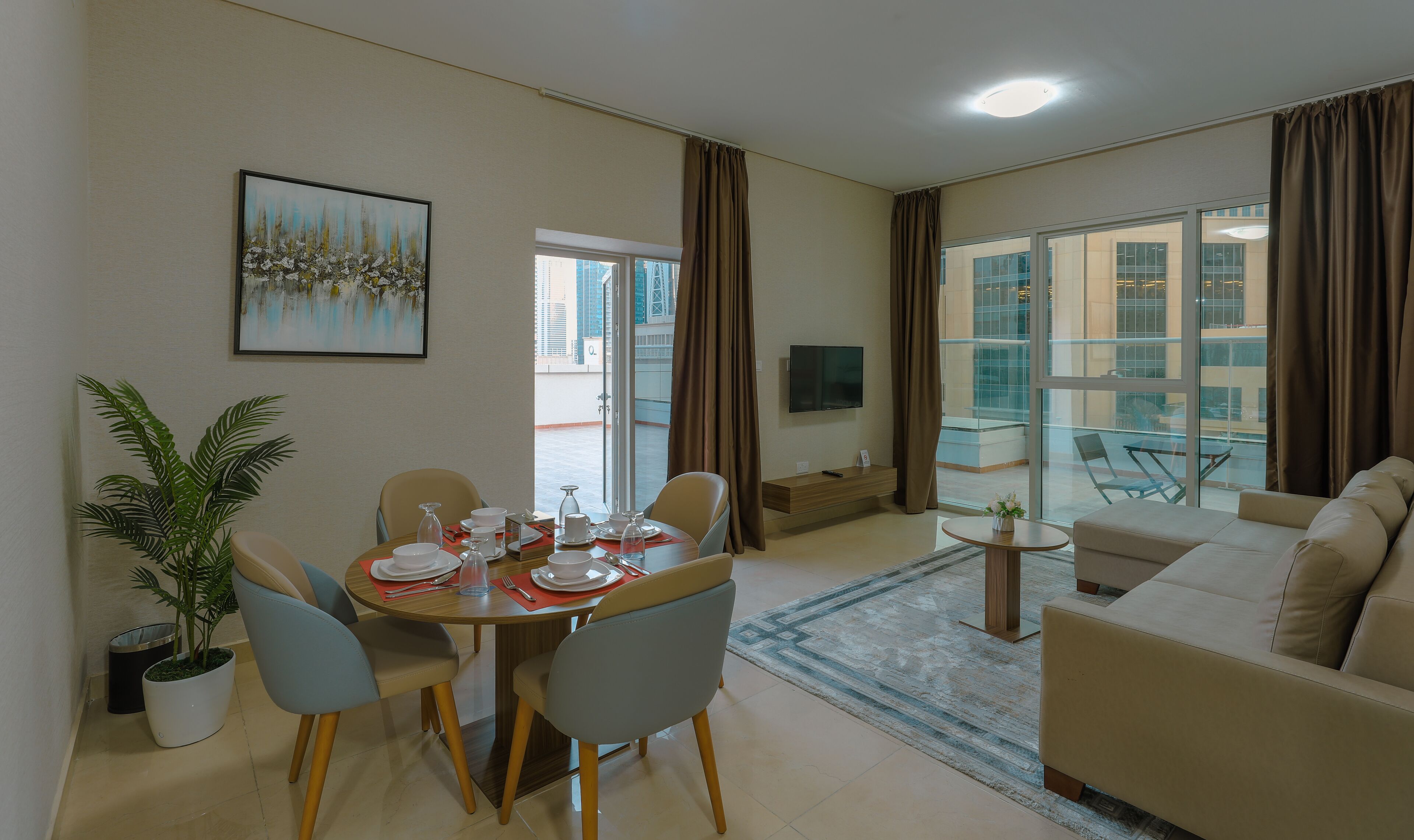 Royal Regency Suites