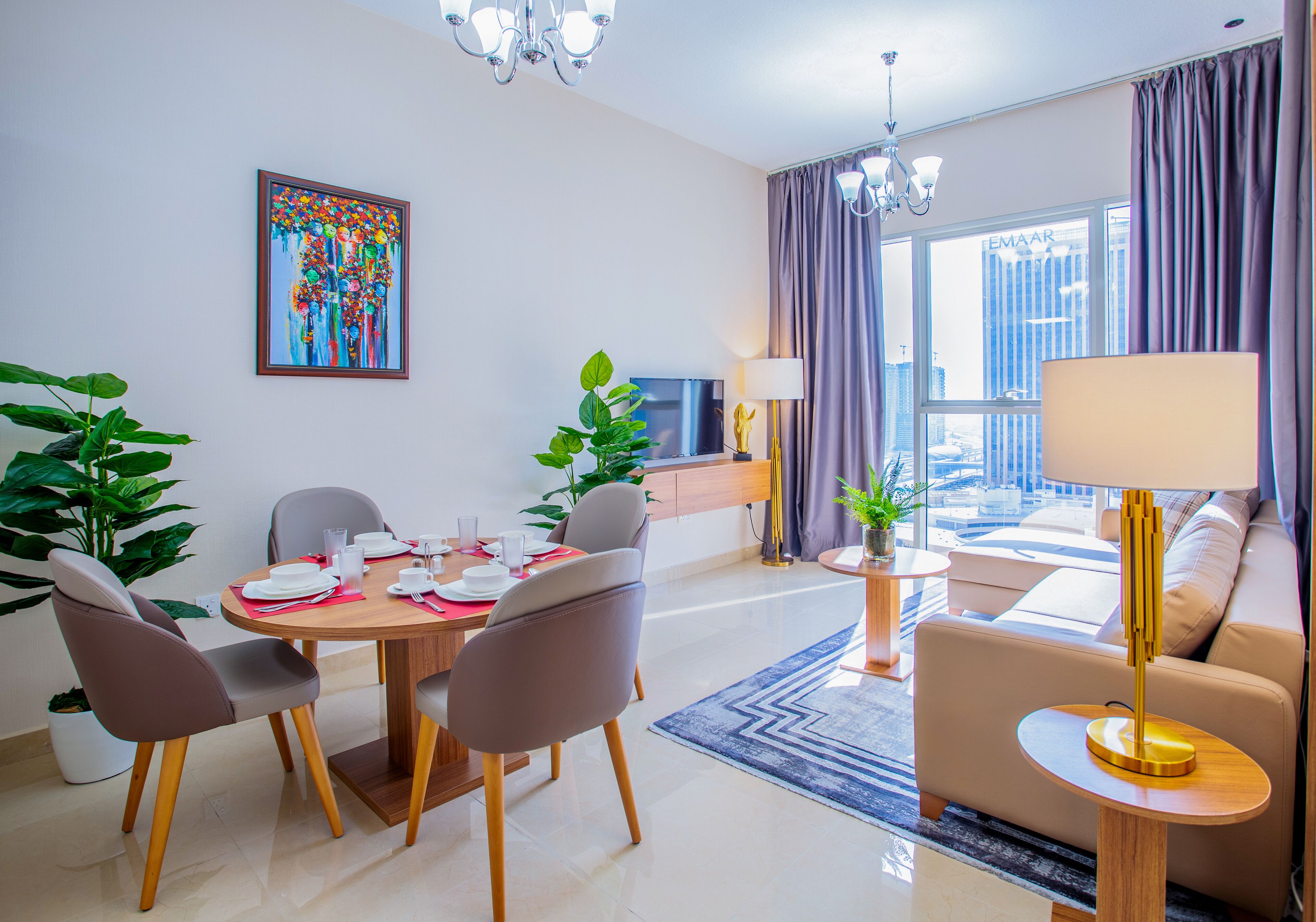 Royal Regency Suites