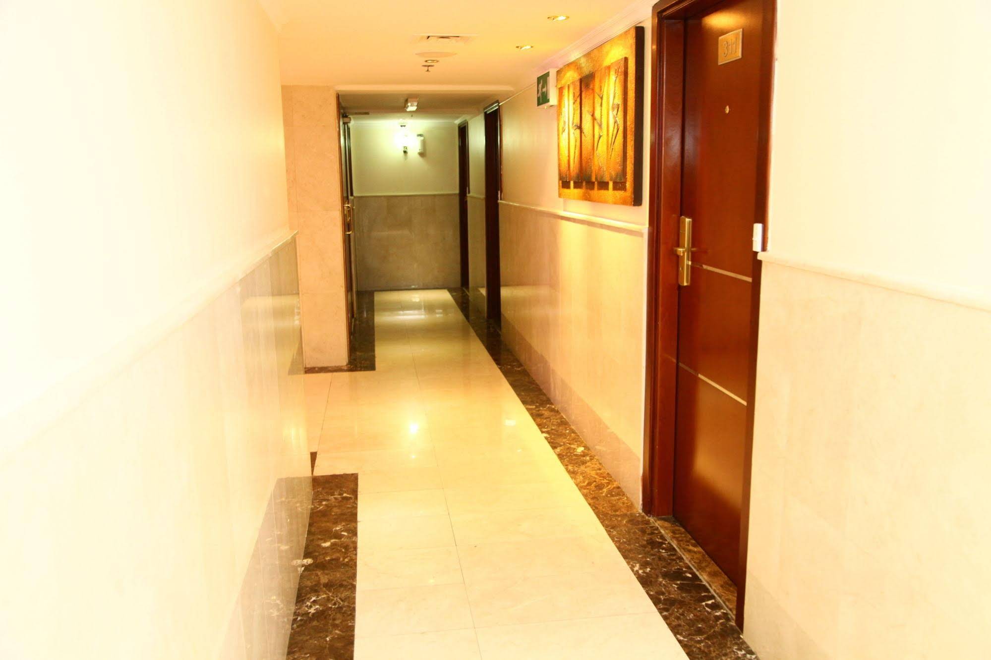 Saffron Hotel