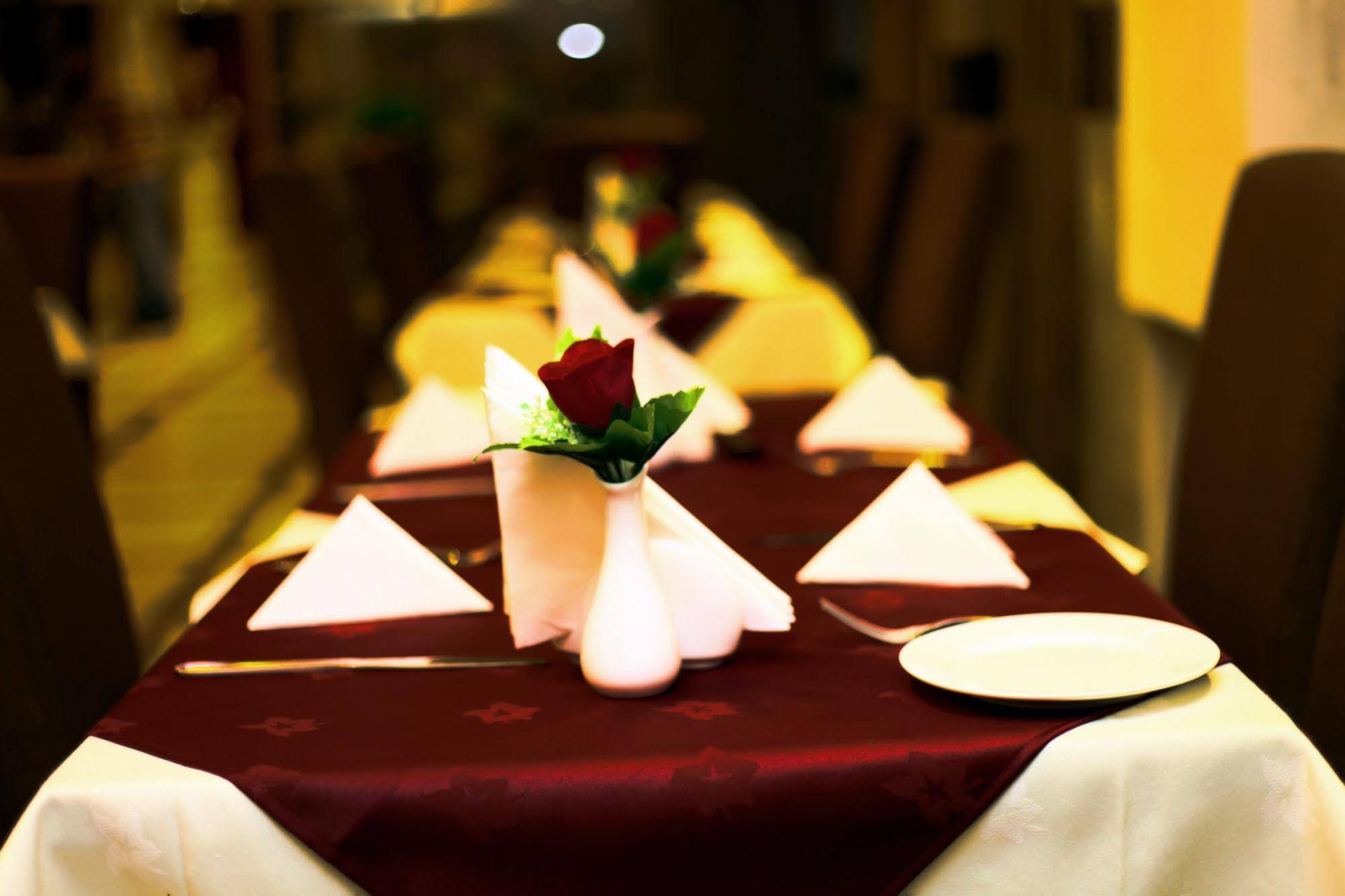 Saffron Hotel