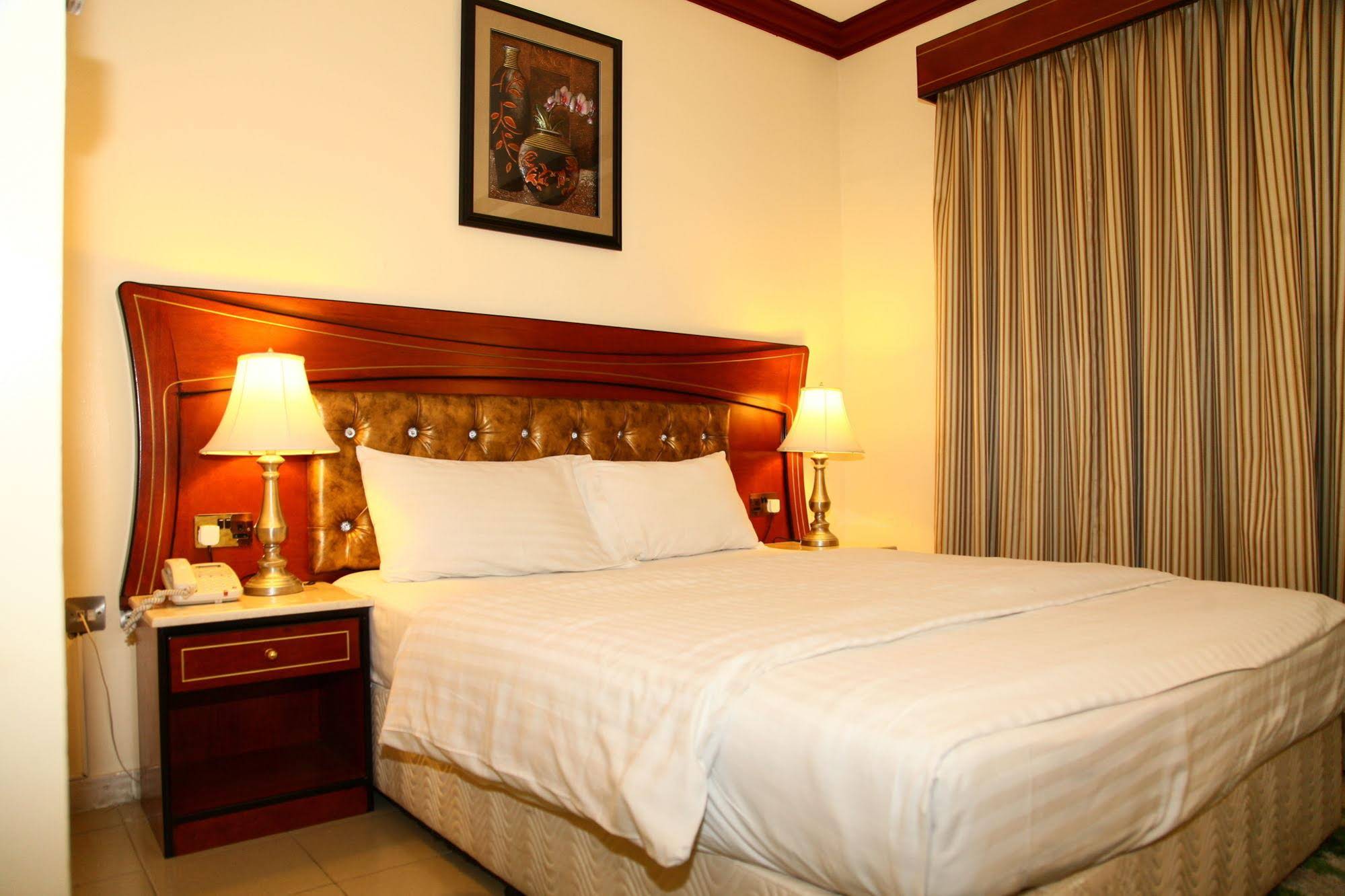 Saffron Hotel