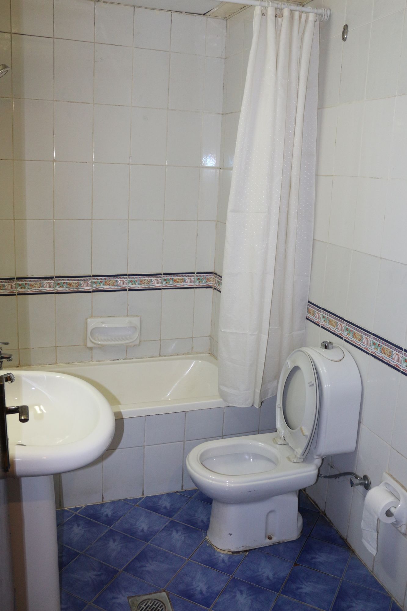 Sahar Hotel