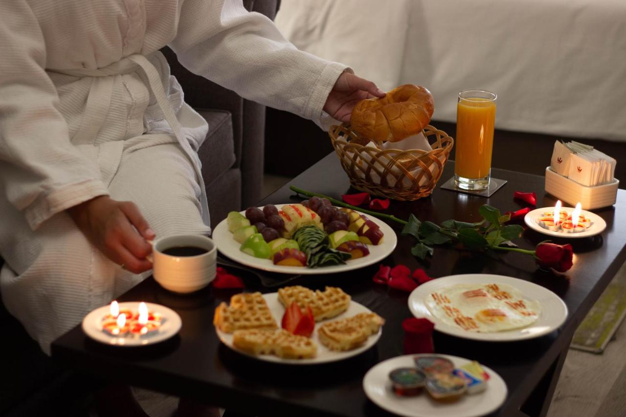 Savoy Suites Hotel Apartments