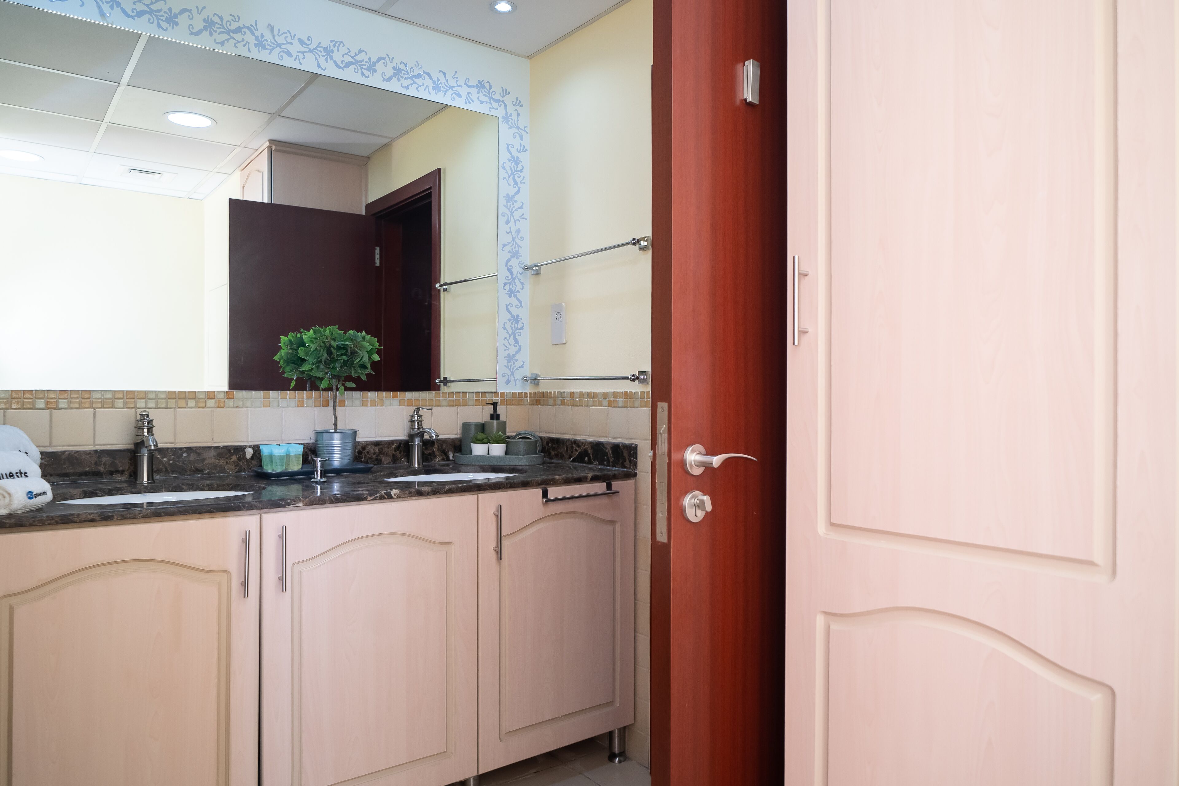 Shams 2 by HiGuests Vacation Homes