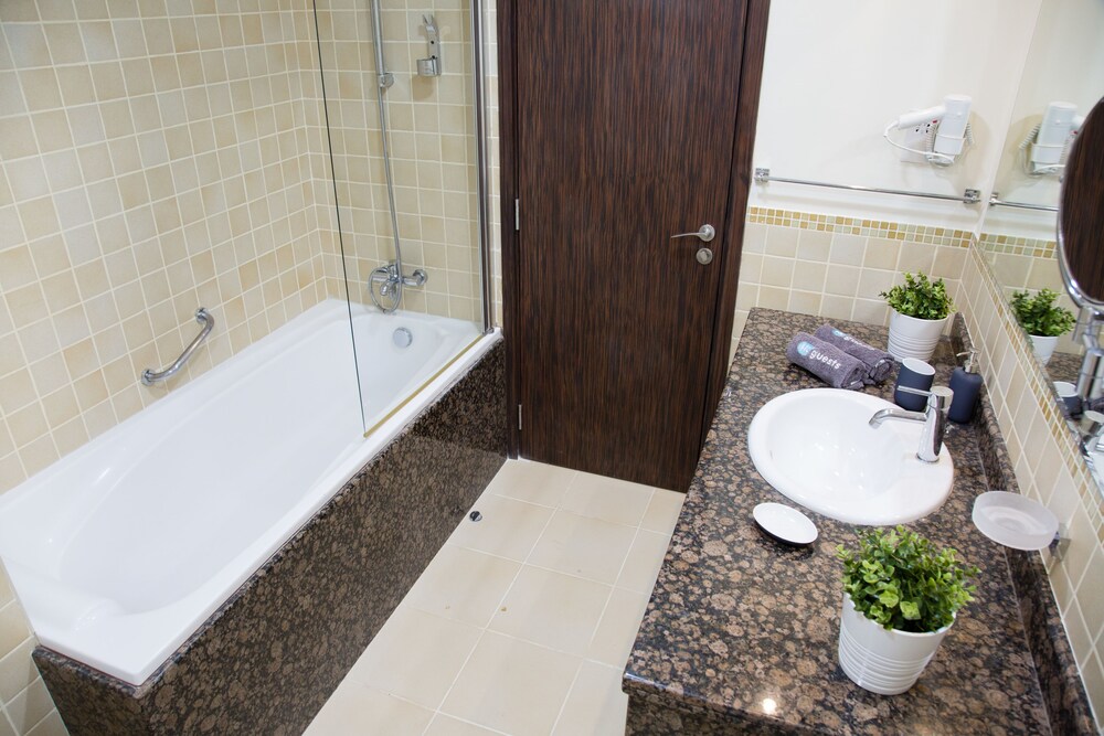 Shams by Hi Guests Vacation Homes