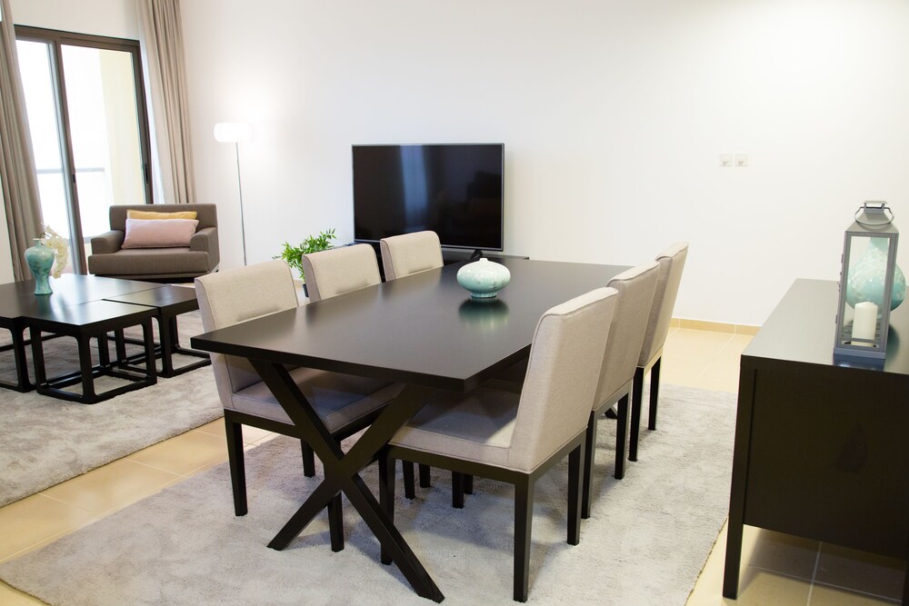 Shams by Hi Guests Vacation Homes