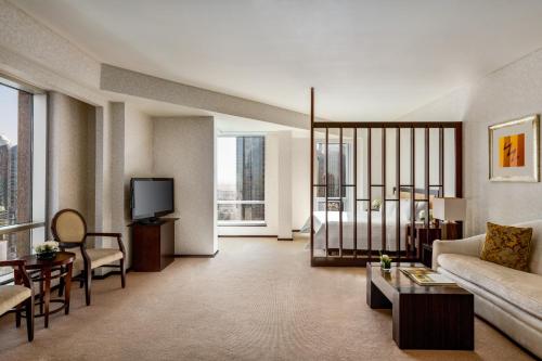 Shangri-La Apartments