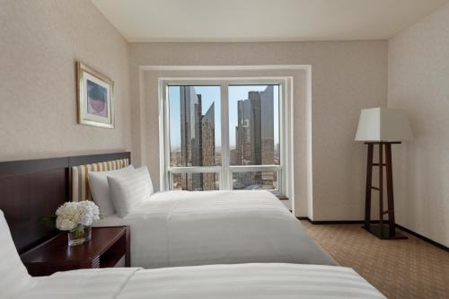 Shangri-La Apartments